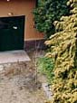 Walkway in brick pavers
